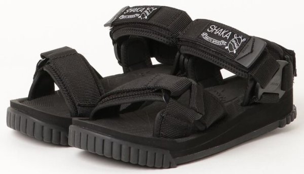 SHAKA sandals recommended model 1: "Neo Climbing," which combines simplicity and comfort.