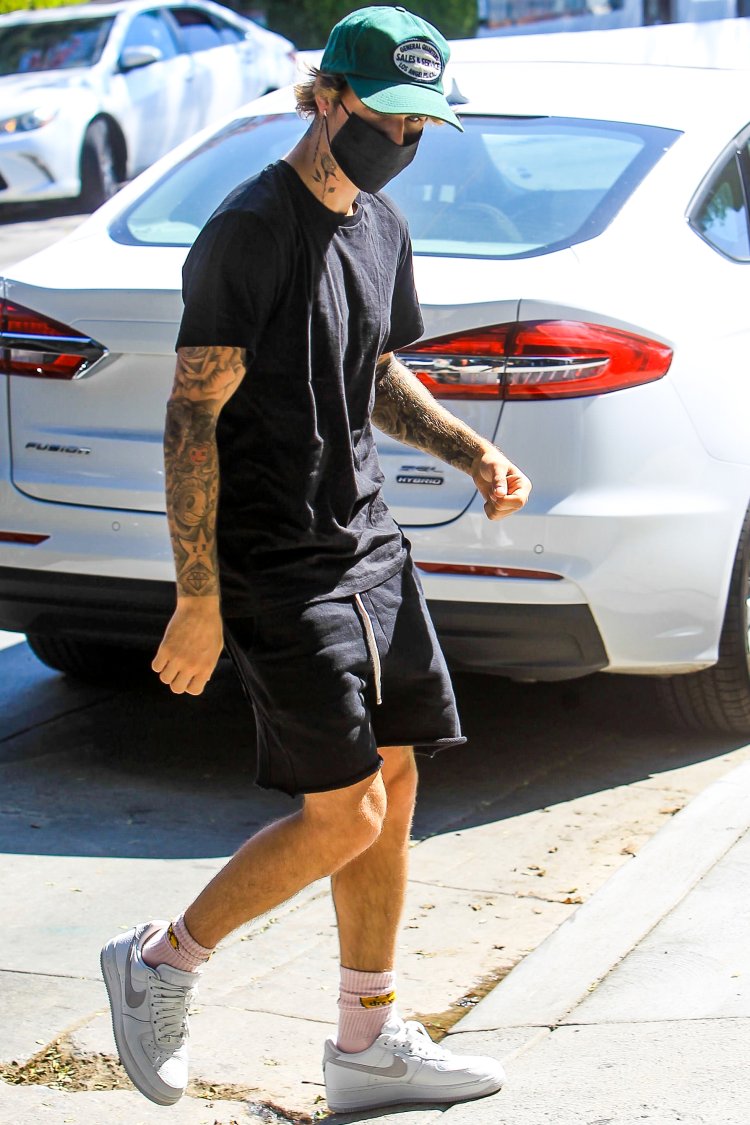 Justin Bieber Hops out of his van in LA