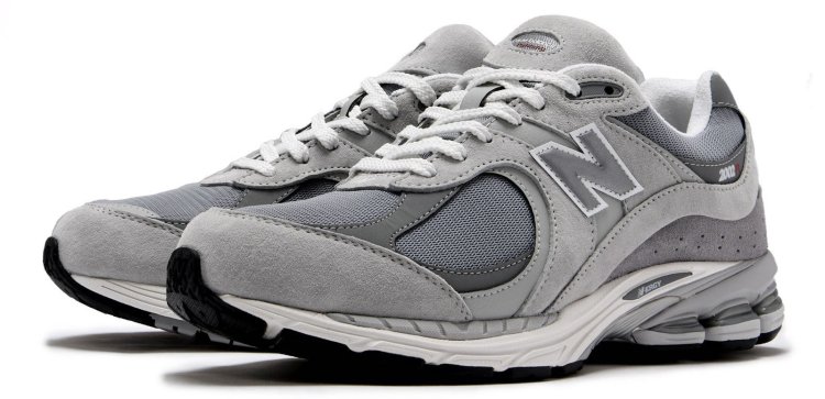 Gore-Tex sneakers men's recommended item (2) "new balance 2002R GTX J