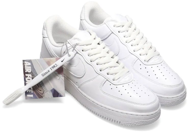 Nike's hottest model is this one! " NIKE AIR FORCE 1 LOW RETRO