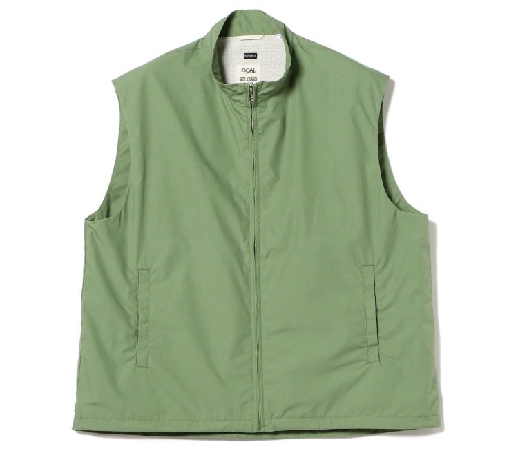 シンプルで収納力も◎ 「nanamica(ナナミカ) Multi Pocket Vest」