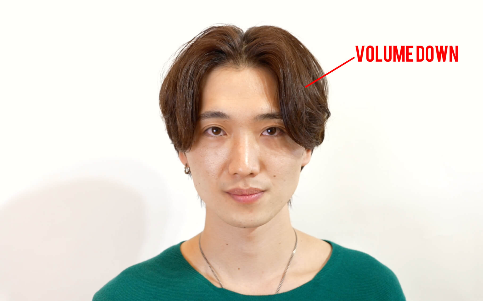 How to set the center parted hair without making the face look round ...