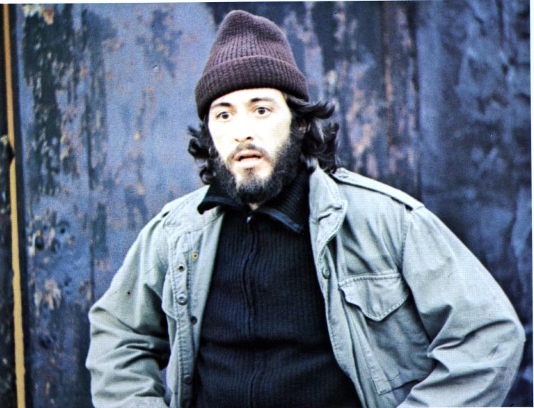 AL PACINO in SERPICO, 1973, directed by SIDNEY LUMET. Copyright PARAMOUNT PICTURES.