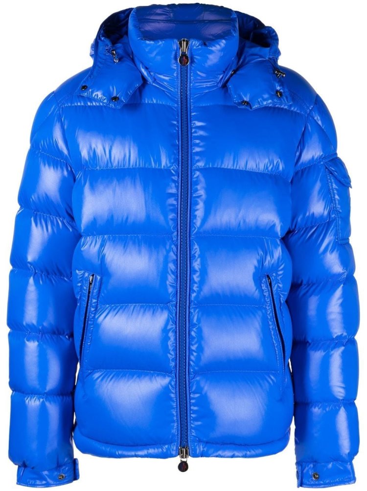 (4) MONCLER: "MAYA", a blue item that is easy to use in black and blue coordinates.