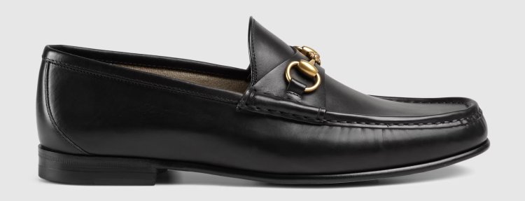 A masterpiece celebrating its 70th anniversary. Gucci horsebit loafer
