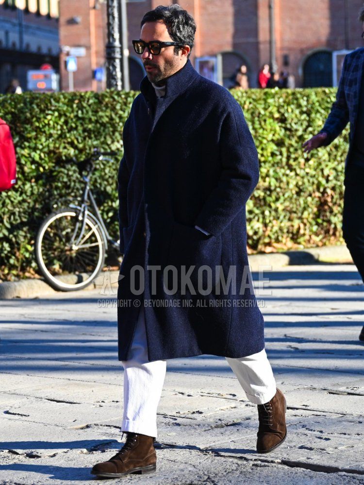 Men's fall/winter coordinate and outfit with plain yellow sunglasses, plain navy stainless steel collar coat, plain gray turtleneck knit, plain white cotton pants, and brown boots.