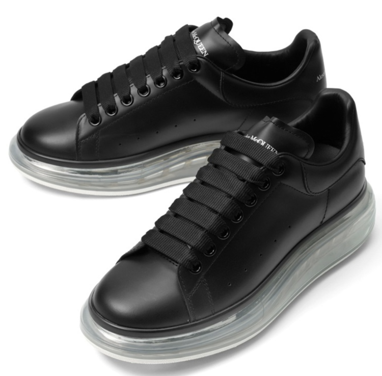 Alexander McQueen recommended thick-soled sneakers " Oversized sneakers LARRY