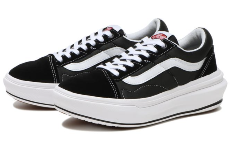 Vans recommended thick-soled sneakers " OLD SKOOL OVERT CC