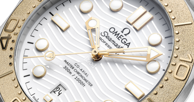 OMEGA’s classic Seamaster is now available in a Paris Olympics edition!