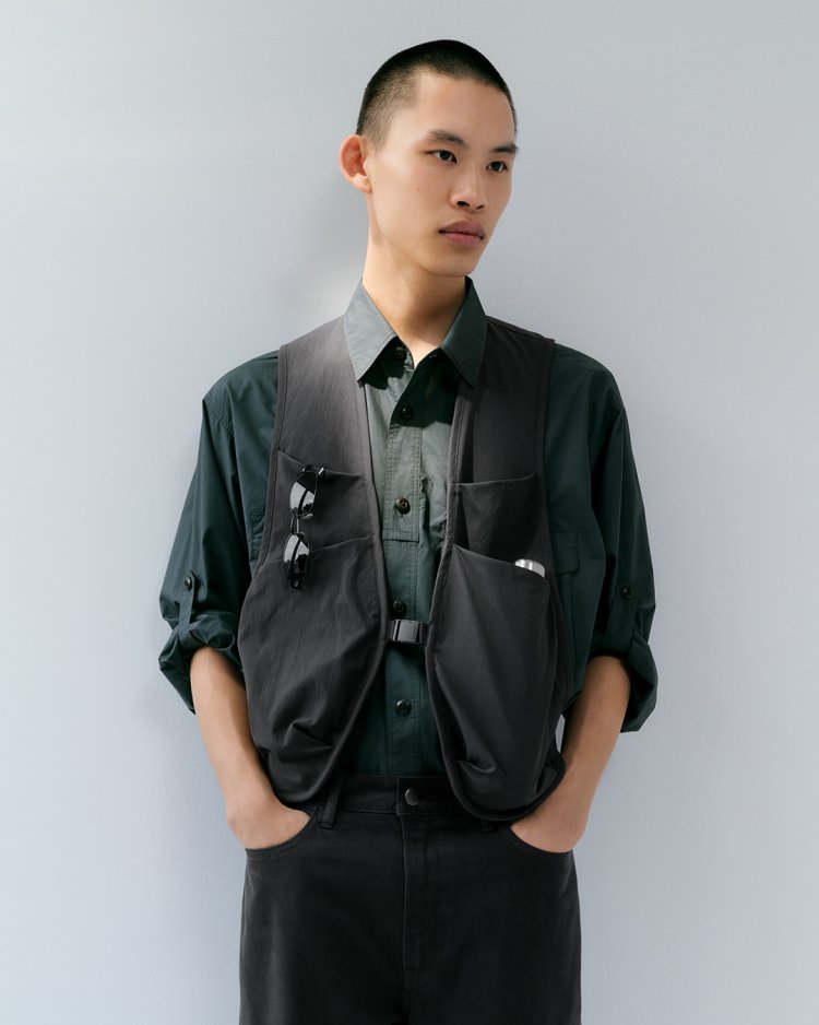 Check out the latest UNIQLO U! Functionality and Elegance in the Spring/Summer 2024 Collection
