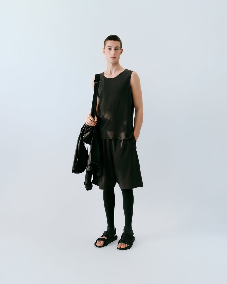 Check out the latest UNIQLO U! Functionality and Elegance in the Spring/Summer 2024 Collection