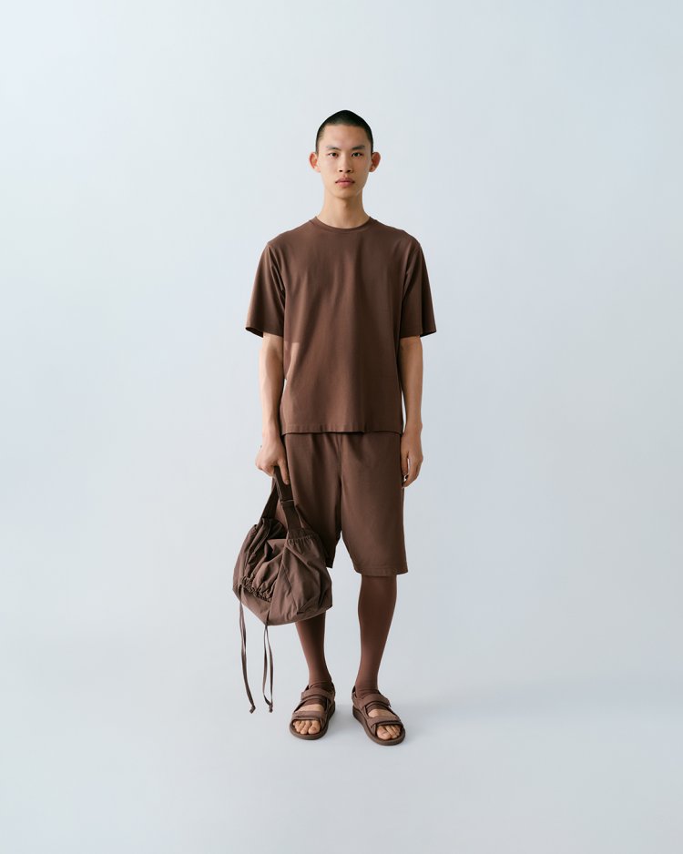 Check out the latest UNIQLO U! Functionality and Elegance in the Spring/Summer 2024 Collection