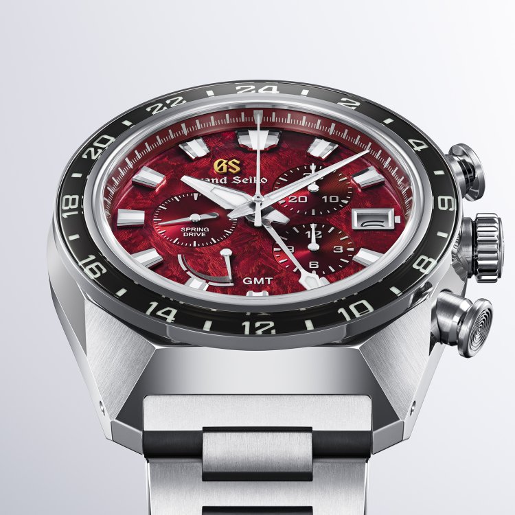 Grand Seiko "Caliber 9R" 20th anniversary model features a beautiful red dial with shimmering oil painting-like colors