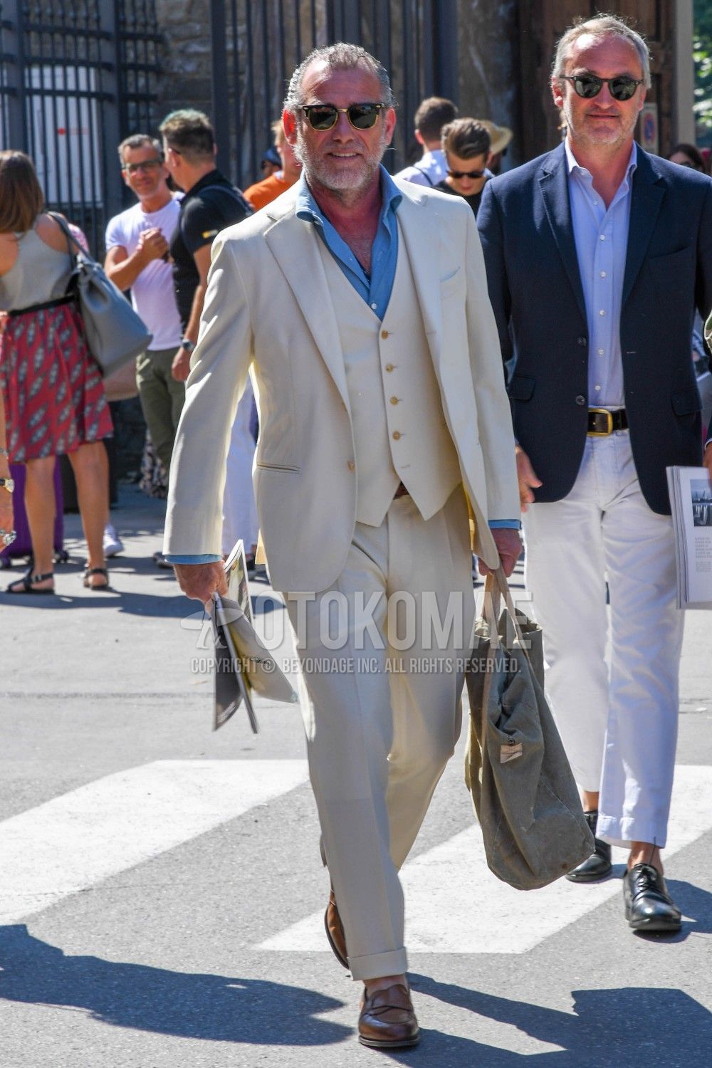 What is the Pitti Uomo? [ The fascination of the incomparable 4 and the ...