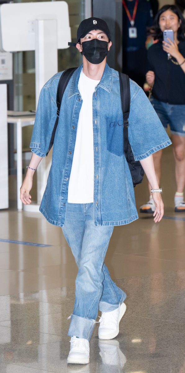 [사진]BTS 진,'포스가 다르다'