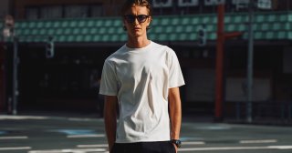 最先端のTシャツ コーデには何が要る？