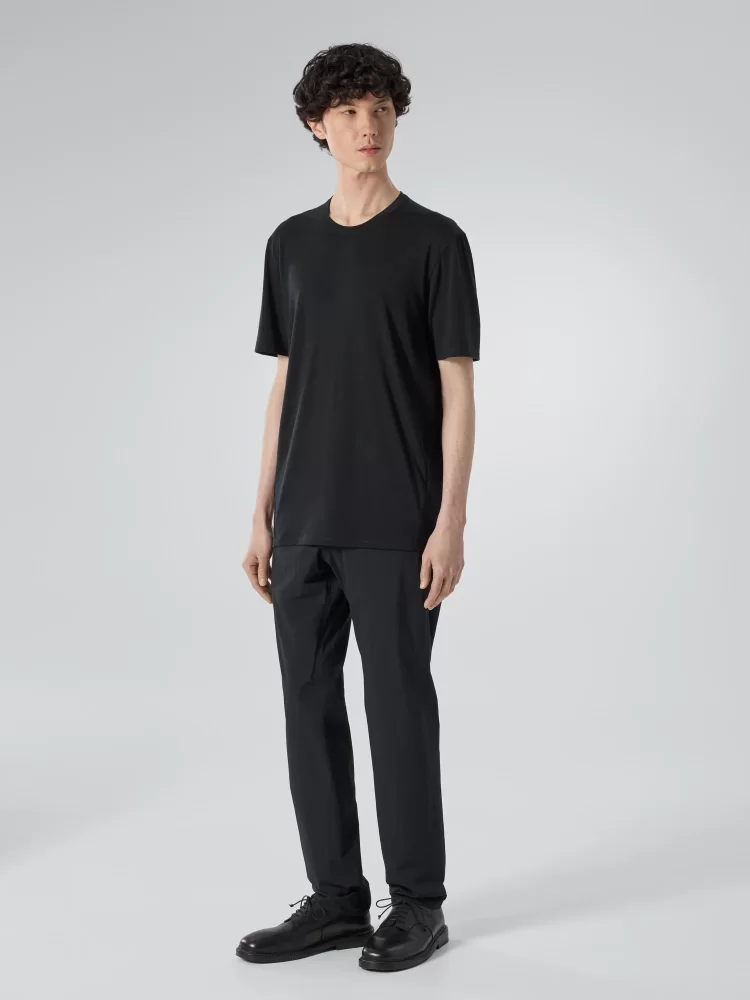 S25-X000006361-Frame-Shirt-SS-Black-Hover_1512x