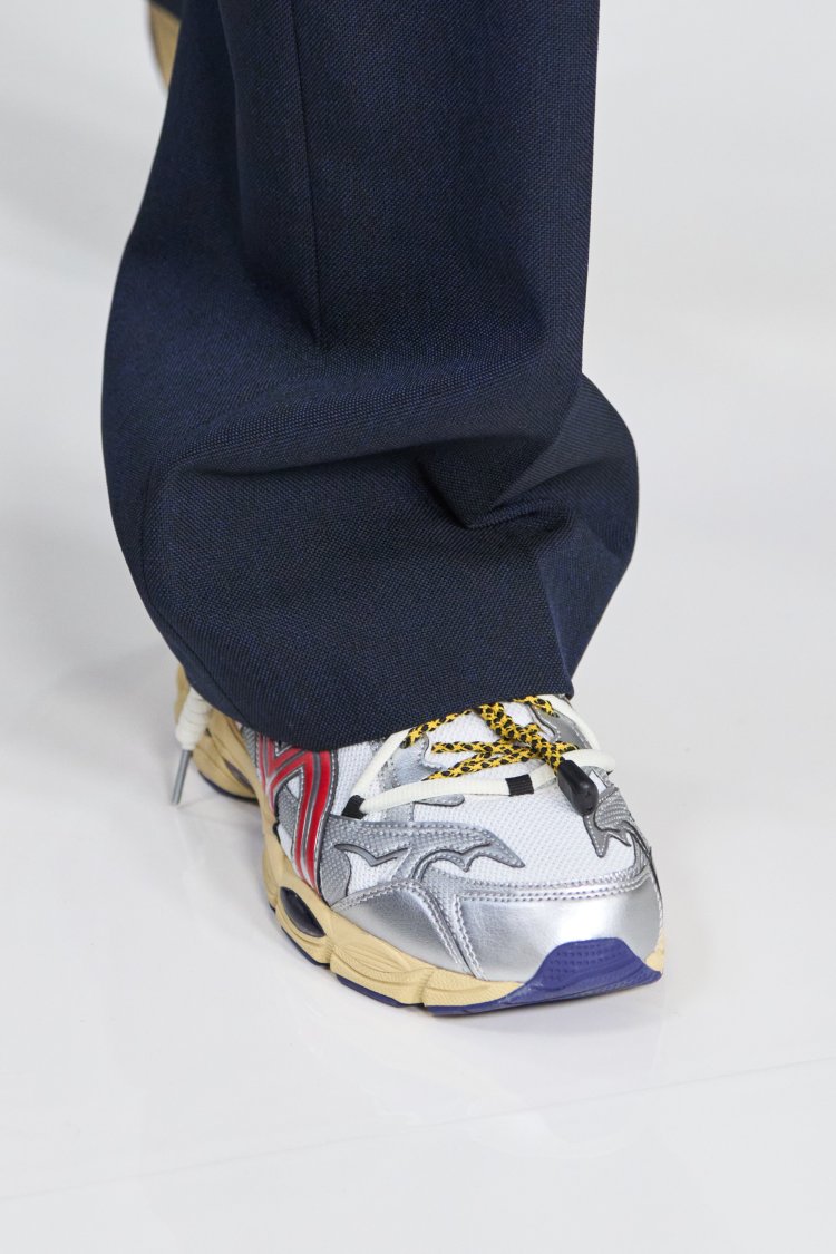WOMEN FW 25-26 / LONDON / CLOSE UP / TOGA CLP /