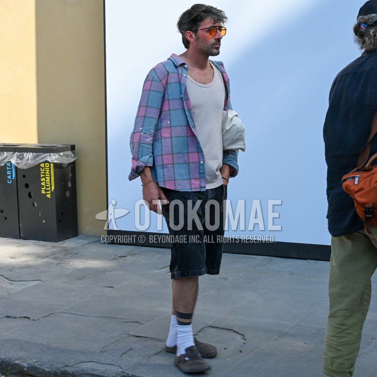 Solid black sunglasses, multi-colored checked shirt, solid white tank top, brown leather belt, solid black shorts, solid black denim/jeans, solid white socks, Birkenstock Boston brown leather sandals, brown suede shoes leather shoes, solid white clutch bag/second bag/drawstring bag, summer/spring men's coordinate and outfit.