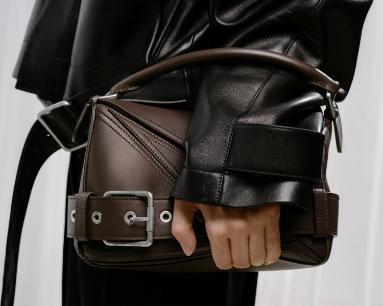 LOEWE パズル バイカー バッグ