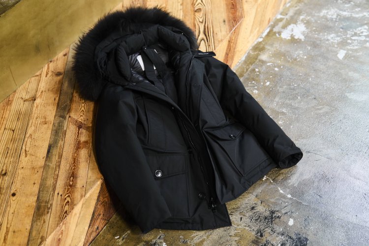 WOOLRICH