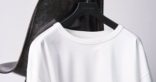 「バインダーネックTシャツ」仕様の魅力&おすすめ８品