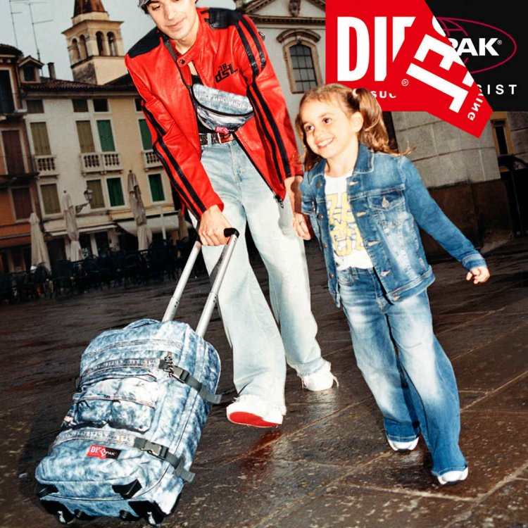 DIESEL_X_EASTPAK_LOGO_1.1 (7)