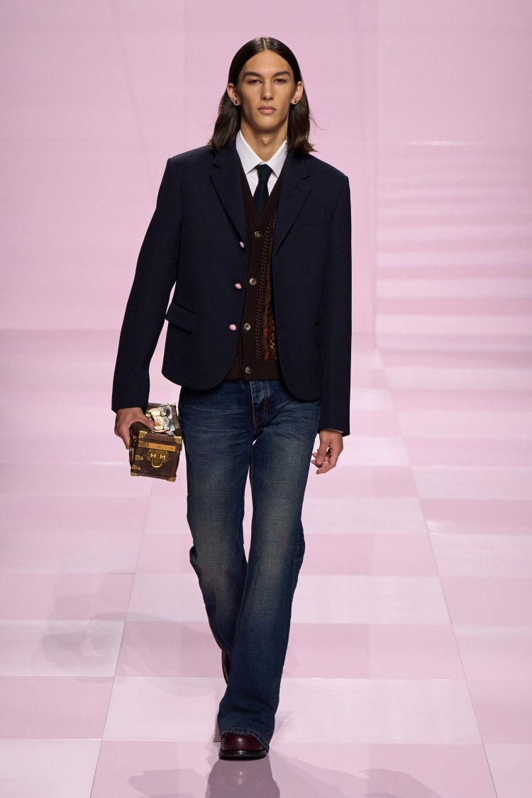 MEN FW 25-26 / PARIS / FULL LENGTH / LOUIS VUITTON /