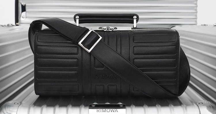 美品✨RIMOWA リモワ　ビジネスバッグ　黒　2way 楽天市場】【RIMOWA】リモワ『三つ折りガーメントバッグ』メンズ
