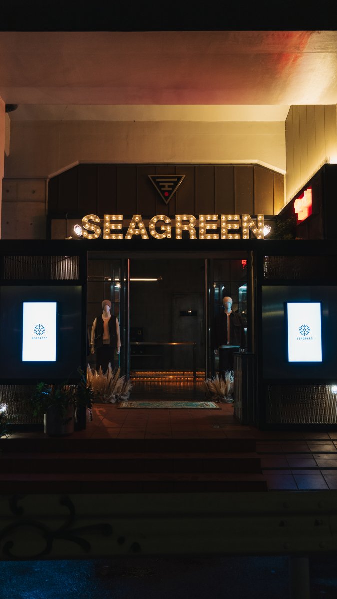 2025年秋冬コレクションをローンチしたシーグリーン。3者コラボによるビールを展開した記念パーティーを開催