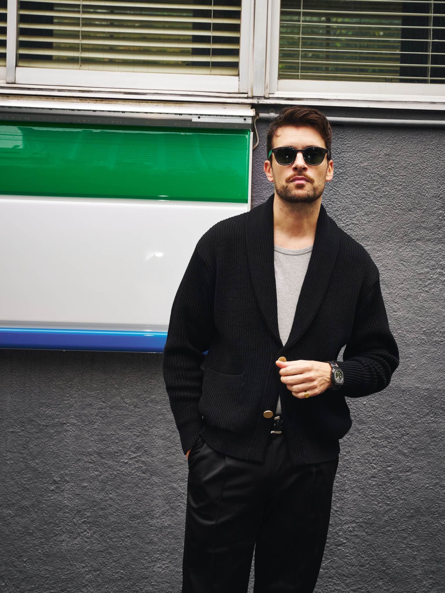 booster 紺ブレ カーディガン 肉厚 ニット 金ボタン ワッペン booster 紺ブレ カーディガン 肉厚 ニット 金ボタン ワッペン