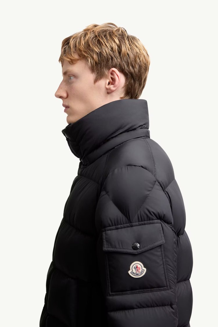 moncler-maya-70-ショートダウンジャケット-メンズ-ブラック-moncler-1