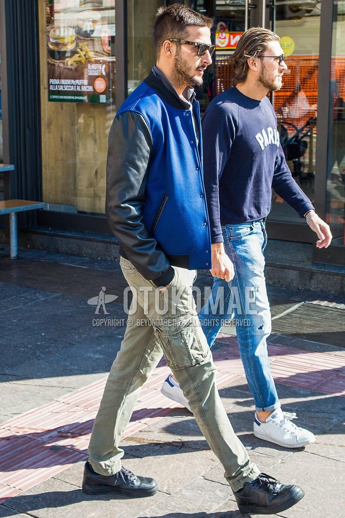 what does it mean if you wear black air forces