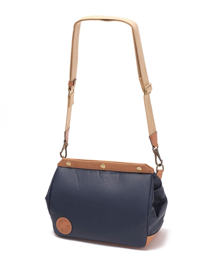 SHOULDER BAG BY HUNTING WORLD_NAVY (1)