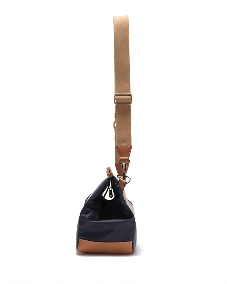 SHOULDER BAG BY HUNTING WORLD_NAVY (3)