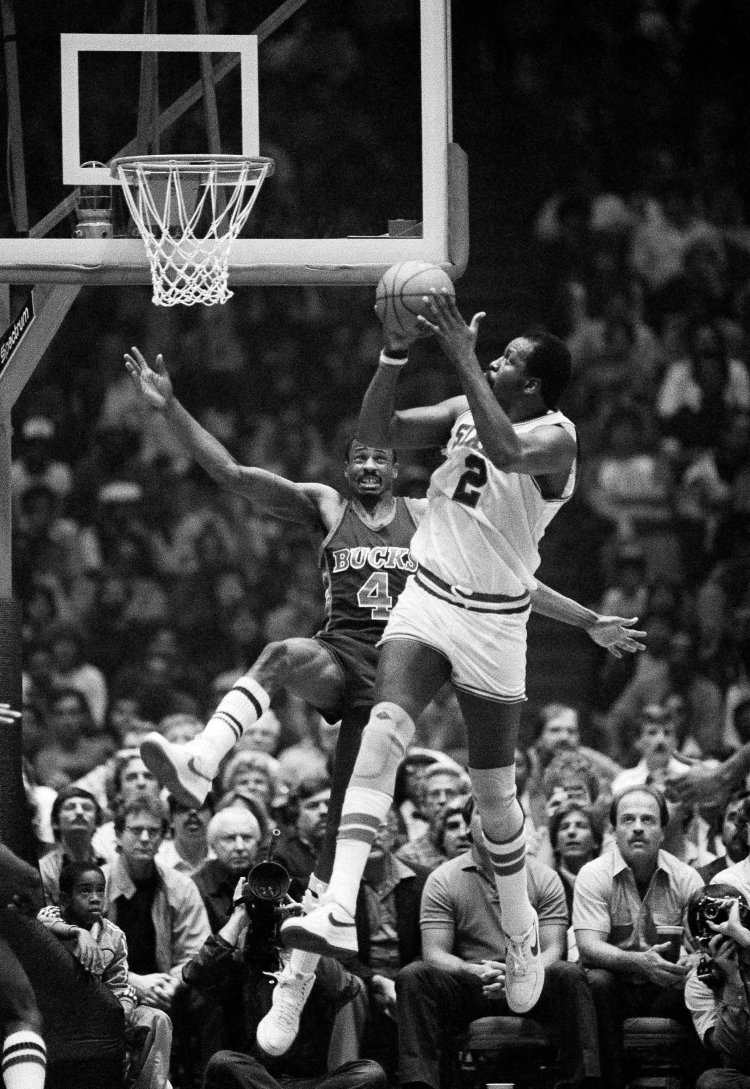 Bucks vs 76ers NBA Playoffs 1983