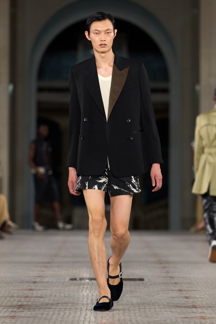 MEN SS 2025 / PARIS / FULL LENGTH / WALES BONNER /