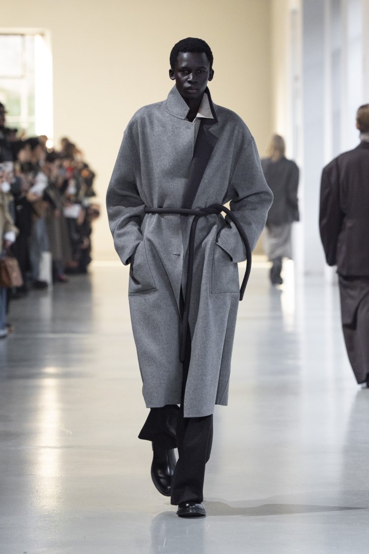 MEN FW 25-26 / PARIS / FULL LENGTH / SSSTEIN PRESS OFFICE /