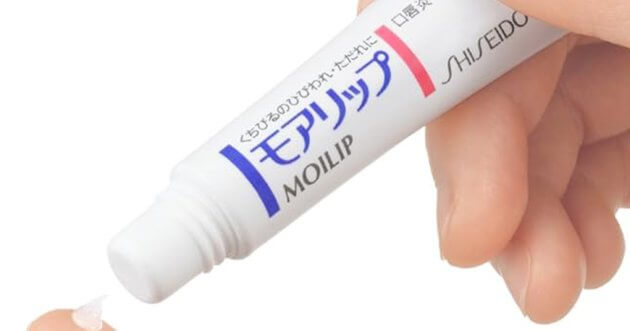 No more relying on convenience store lips. What is a little savior to counteract winter stress?
