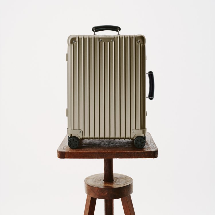 Rimowa's popular CLASSIC collection is now available in a new