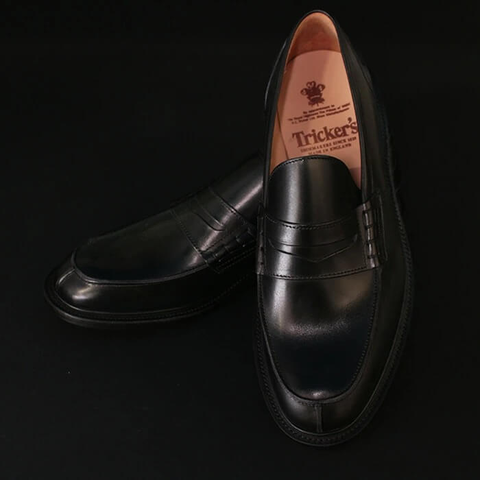Tricker’s「James」