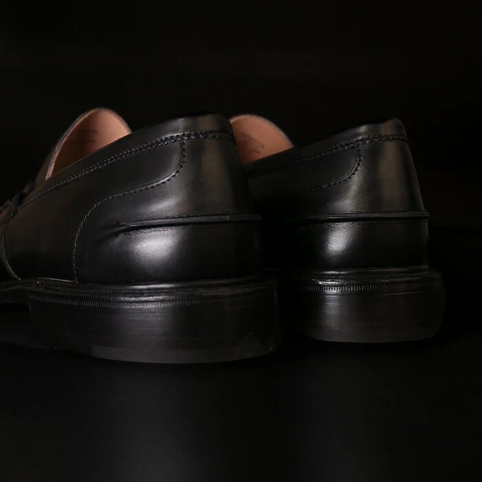 Tricker’s「James」