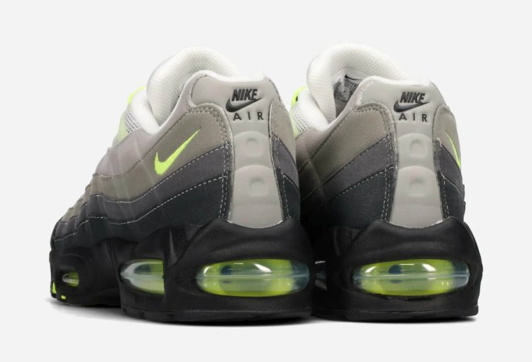 NIKE AIR MAX 95 BIG BUBBLE -NEON- ナイキ エア マックス 95 ビッグバブル -ネオン- メンズ スニーカー ローカット BLACK/NEON YELLOW/COOL GREY イエローグラデ HM4740-001