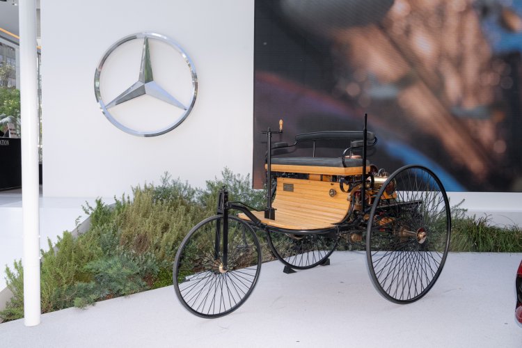 メルセデス・ベンツの“売らないブランドストア”「Mercedes-Benz Studio Tokyo」が表参道にオープン！