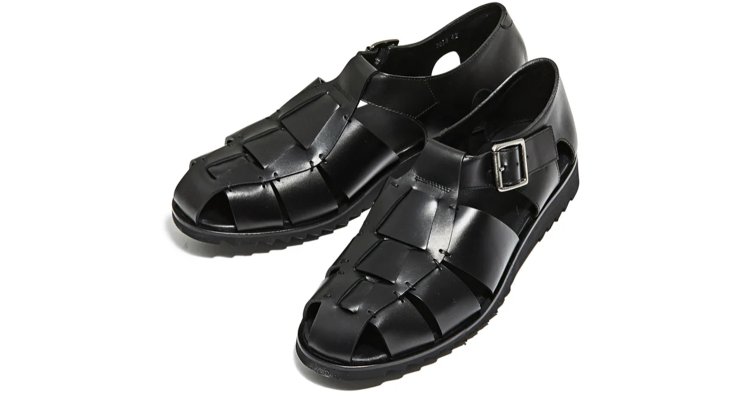 Gurkha sandals are a summer staple with the dignity of leather shoes! Origin, features and 14 recommendations.