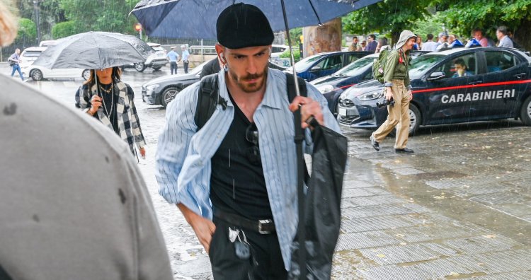 What should you check for in a rainy day outfit? Seven ideas to make men's outfits comfortable and stylish