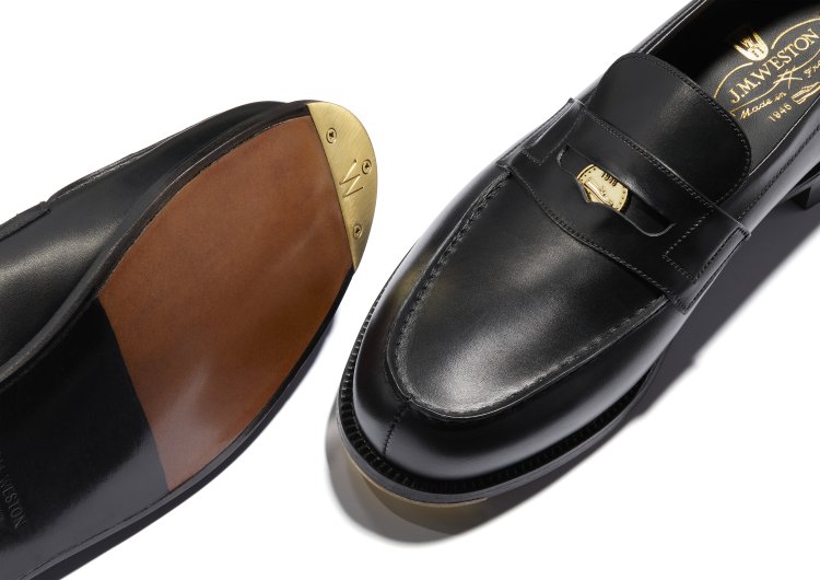 J.M. WESTON launches the 80th anniversary edition of its "Signature Loafer #180!