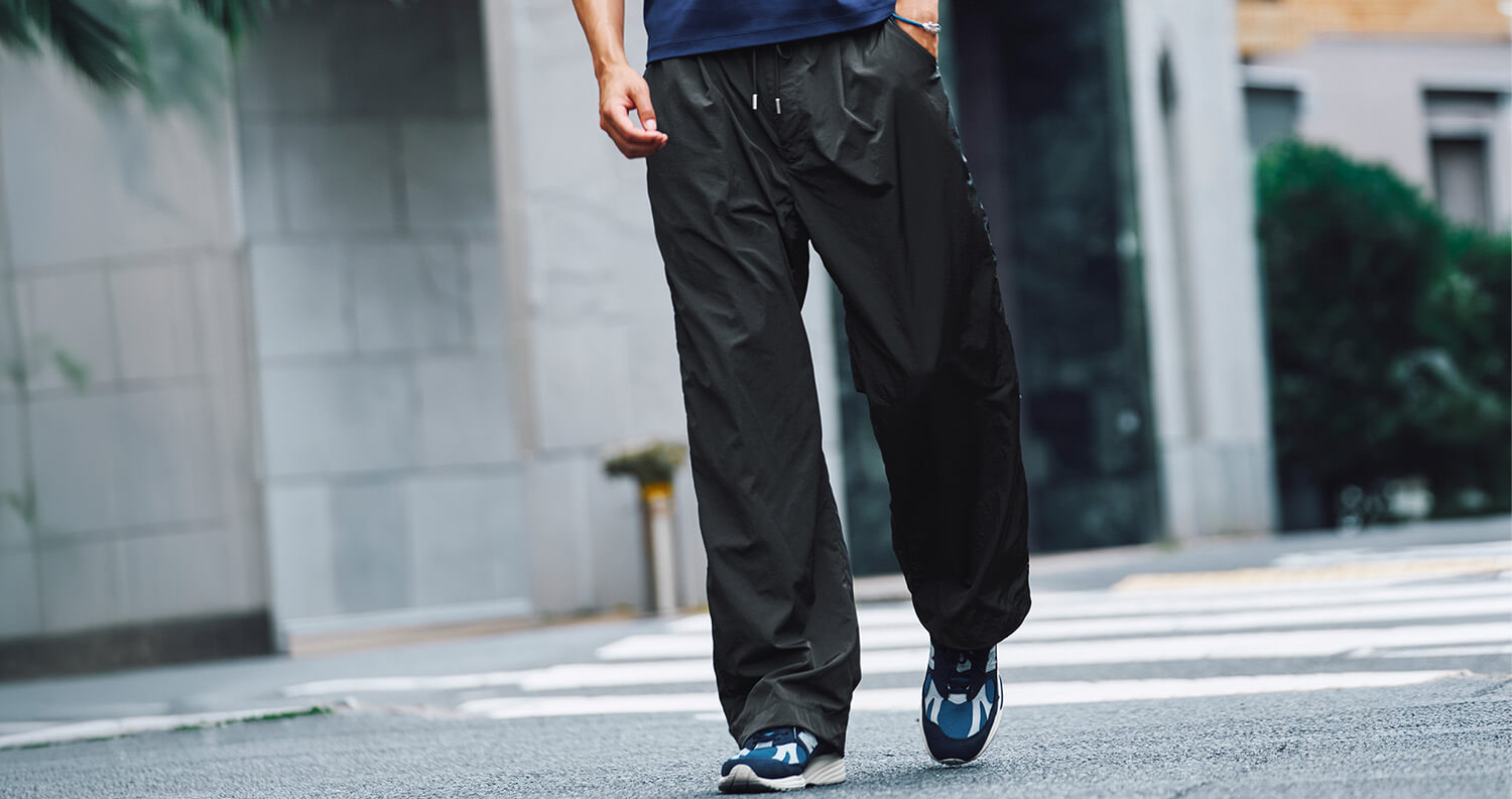 What Makes “RANGE” So Appealing—Nylon Pants That Are “Comfortable Yet Polished”?