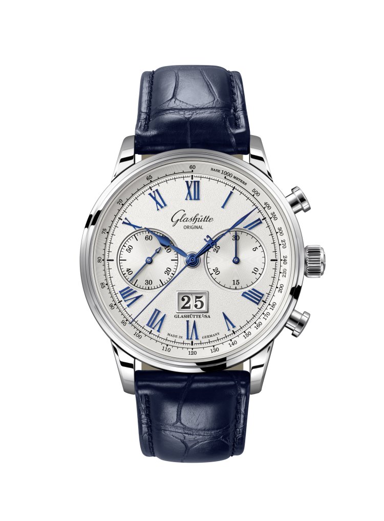 1-37-24-01-02-61_Senator_Chronograph_DIAL_white_LS_blue-1