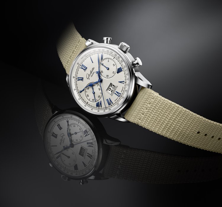 1-37-24-01-02-64_Senator_Chronograph_DIAL_white_SyS_sand_PR1